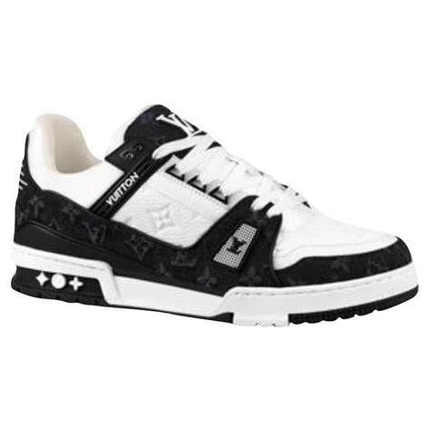 louis vuitton sneakers nere uomo|louis vuitton sneakers.